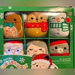 **Rare** Squishmallows  - Christmas Ornament Collection  - Error on packaging